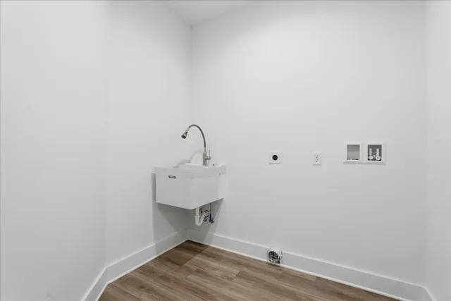 $1,648,500 | 172 Lakewatch Circle, Moneta, VA 24121