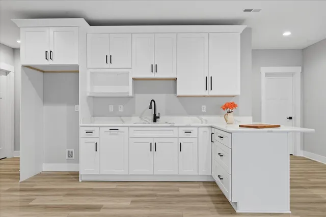 $1,648,500 | 172 Lakewatch Circle, Moneta, VA 24121