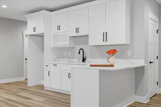 $1,648,500 | 172 Lakewatch Circle, Moneta, VA 24121