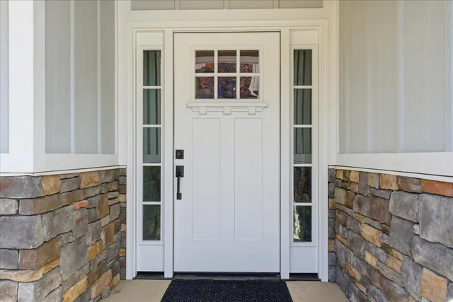 $1,648,500 | 172 Lakewatch Circle, Moneta, VA 24121