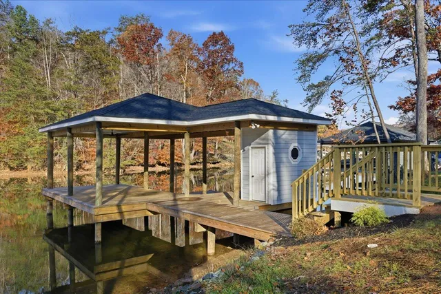 $1,648,500 | 172 Lakewatch Circle, Moneta, VA 24121