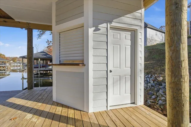 $1,648,500 | 172 Lakewatch Circle, Moneta, VA 24121