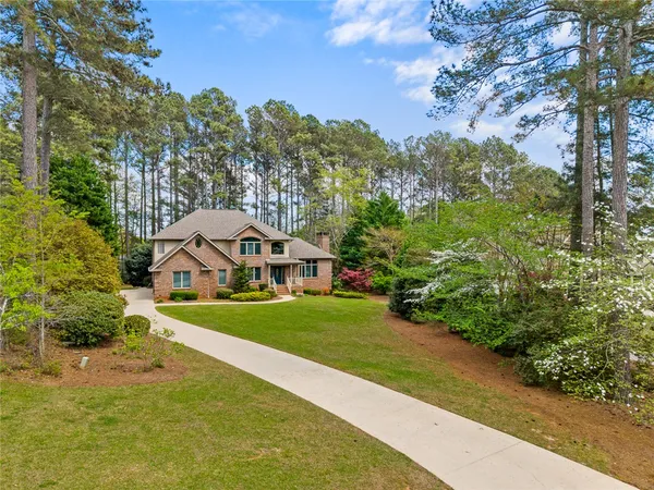 $875,000 | 408 Sapphire Court, Seneca, SC 29672