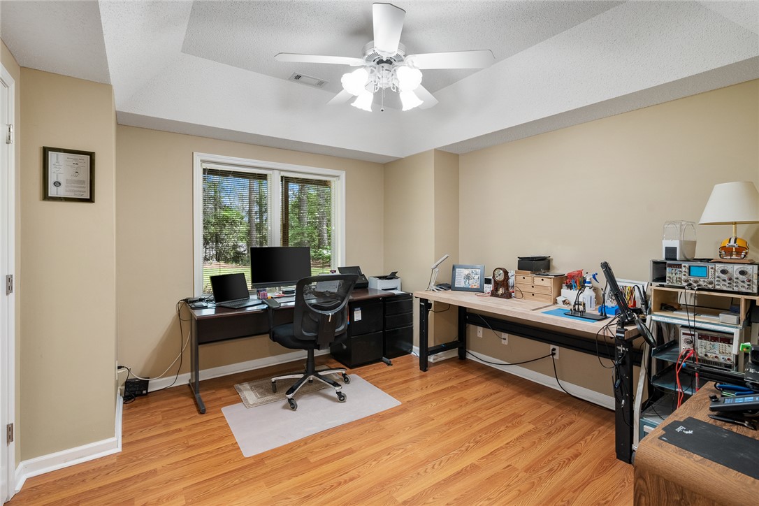 408 Sapphire Court Seneca, SC 29672 - Photo 27 of 49 Office/bedroom