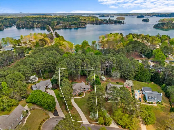 $875,000 | 408 Sapphire Court, Seneca, SC 29672