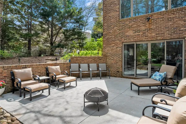 $875,000 | 408 Sapphire Court, Seneca, SC 29672