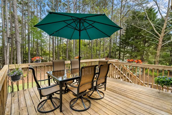 $875,000 | 408 Sapphire Court, Seneca, SC 29672