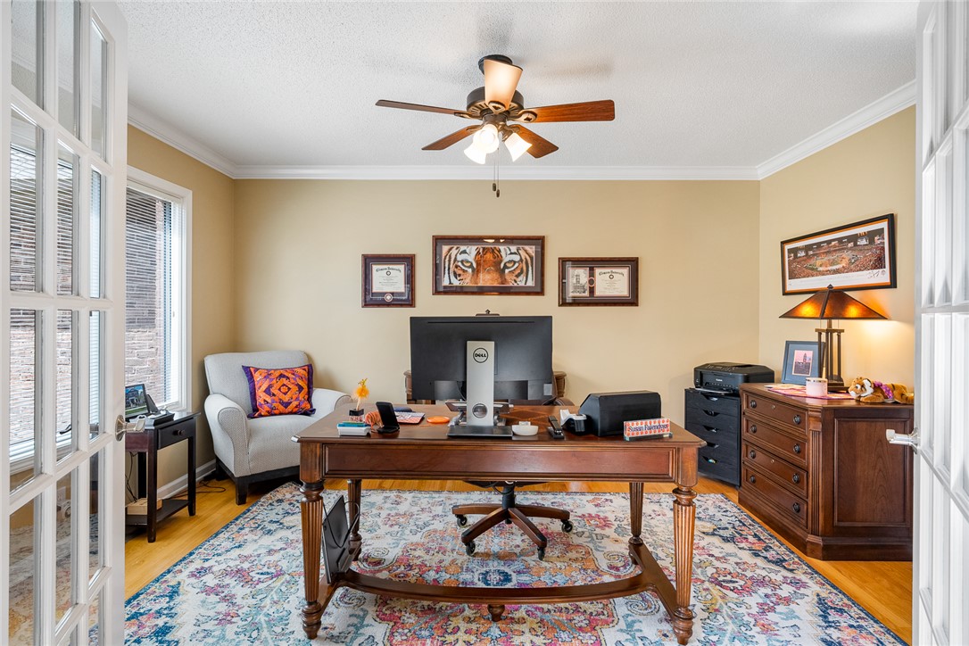 408 Sapphire Court Seneca, SC 29672 - Photo 7 of 49 Could be a formal dining room
