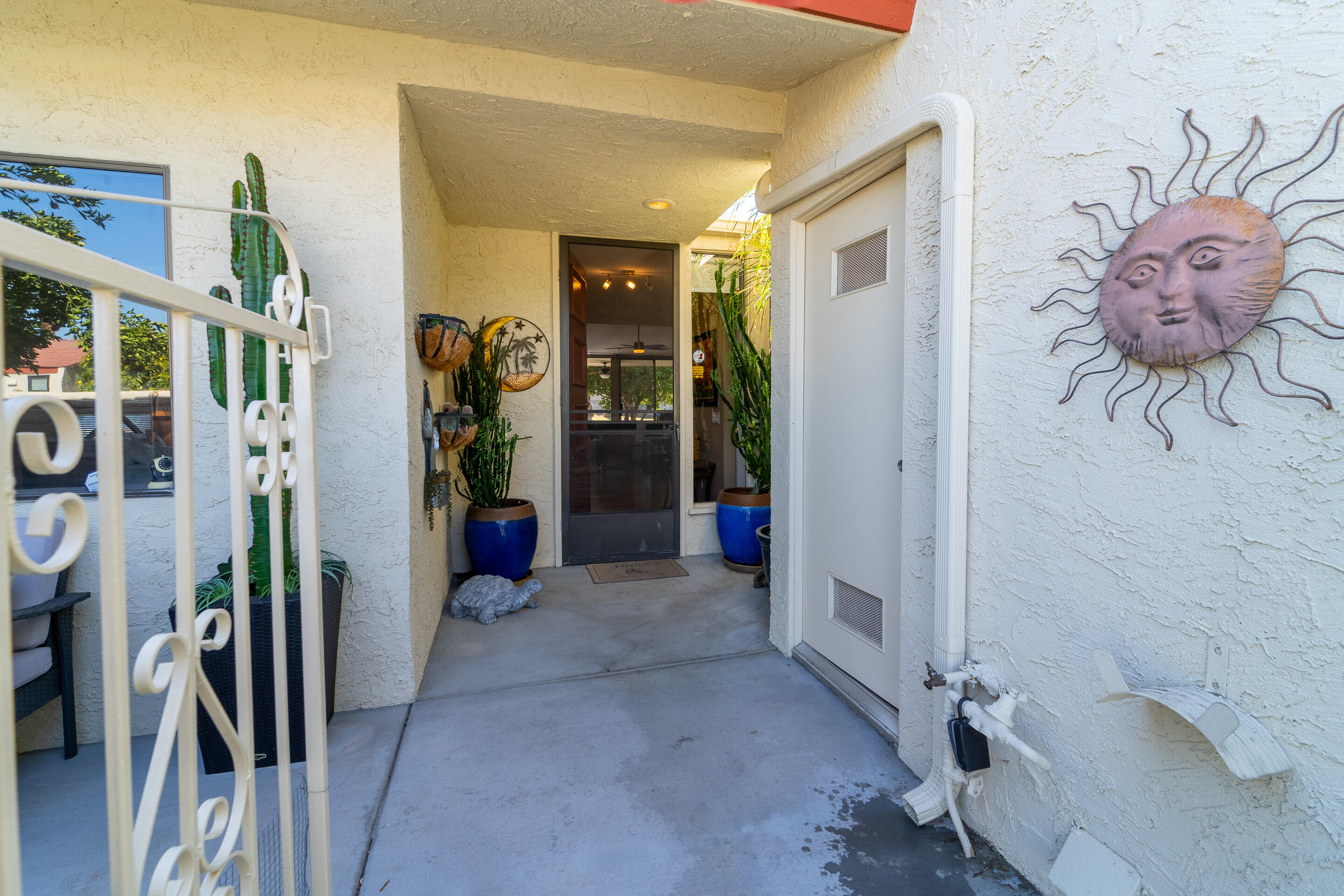 1117 South La Verne Way Palm Springs, CA 92264 - Photo 3 of 39 La Verne MLS (3 of 38)