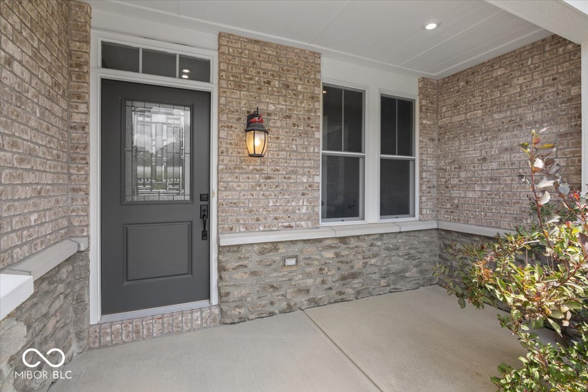 12205 Hidden Point Ct. Fishers, IN 46037 - Photo 6 of 50