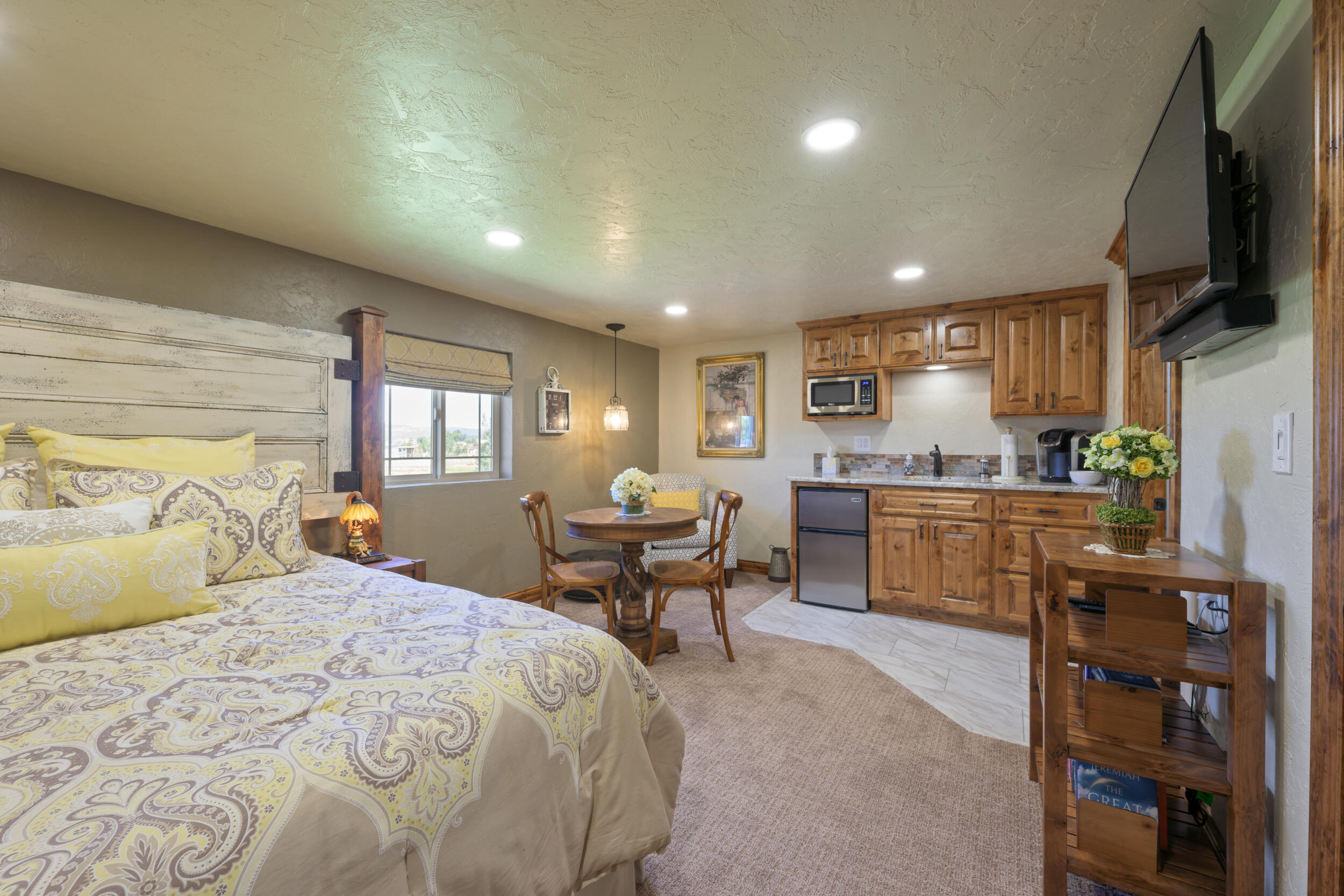 449 Northeast Owens Road Prineville, OR 97754 - Photo 22 of 61 Gallery Image 22