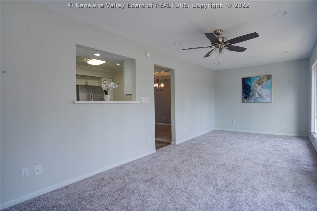 73 Hamill Road Huntington, WV 25701 - Photo 11 of 29 Gallery Image 11