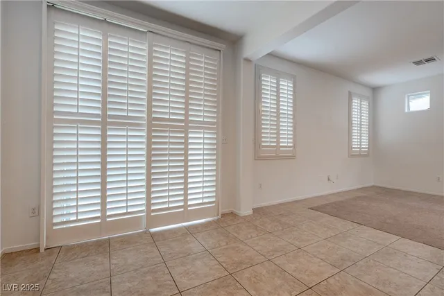 $1,700 | 6348 War Emblem Court, Las Vegas, NV 89141