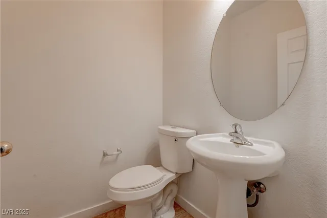 $1,700 | 6348 War Emblem Court, Las Vegas, NV 89141