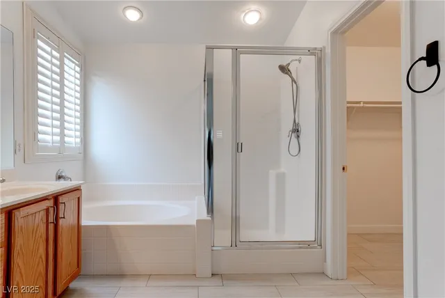 $1,700 | 6348 War Emblem Court, Las Vegas, NV 89141