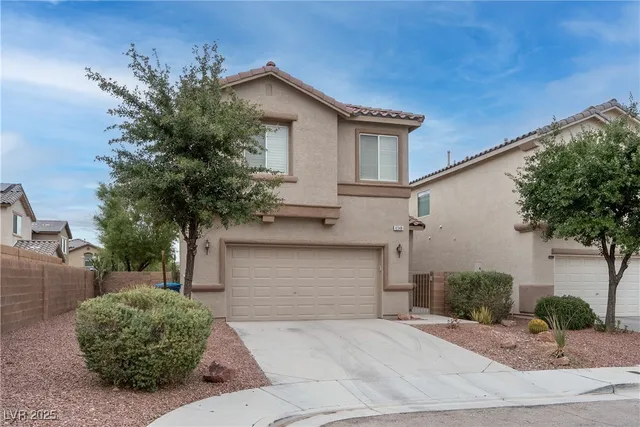 $1,700 | 6348 War Emblem Court, Las Vegas, NV 89141