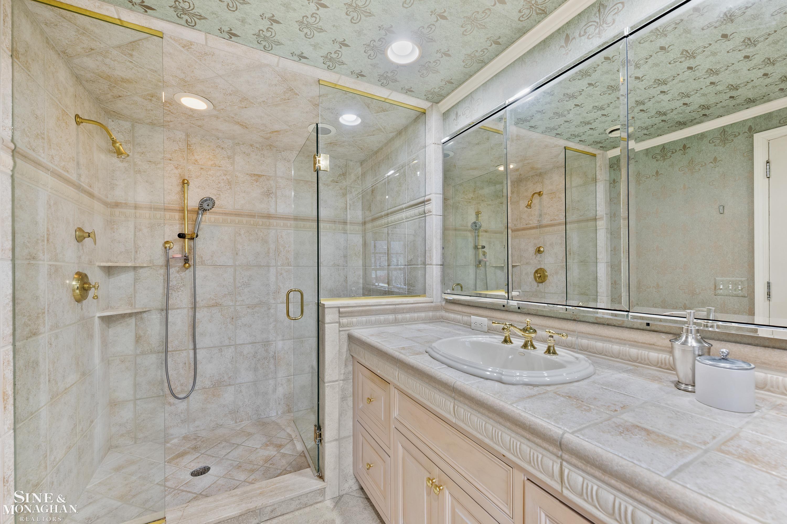 1117 Bishop Road Grosse Pointe Park, MI 48230 - Photo 25 of 40