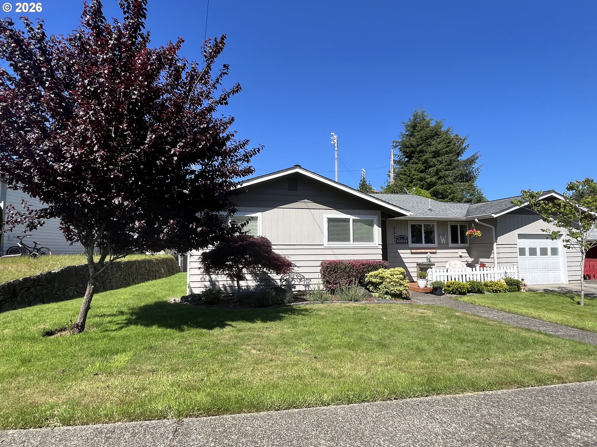 2321 Arthur Drive Reedsport, OR 97467 - Photo 2 of 38