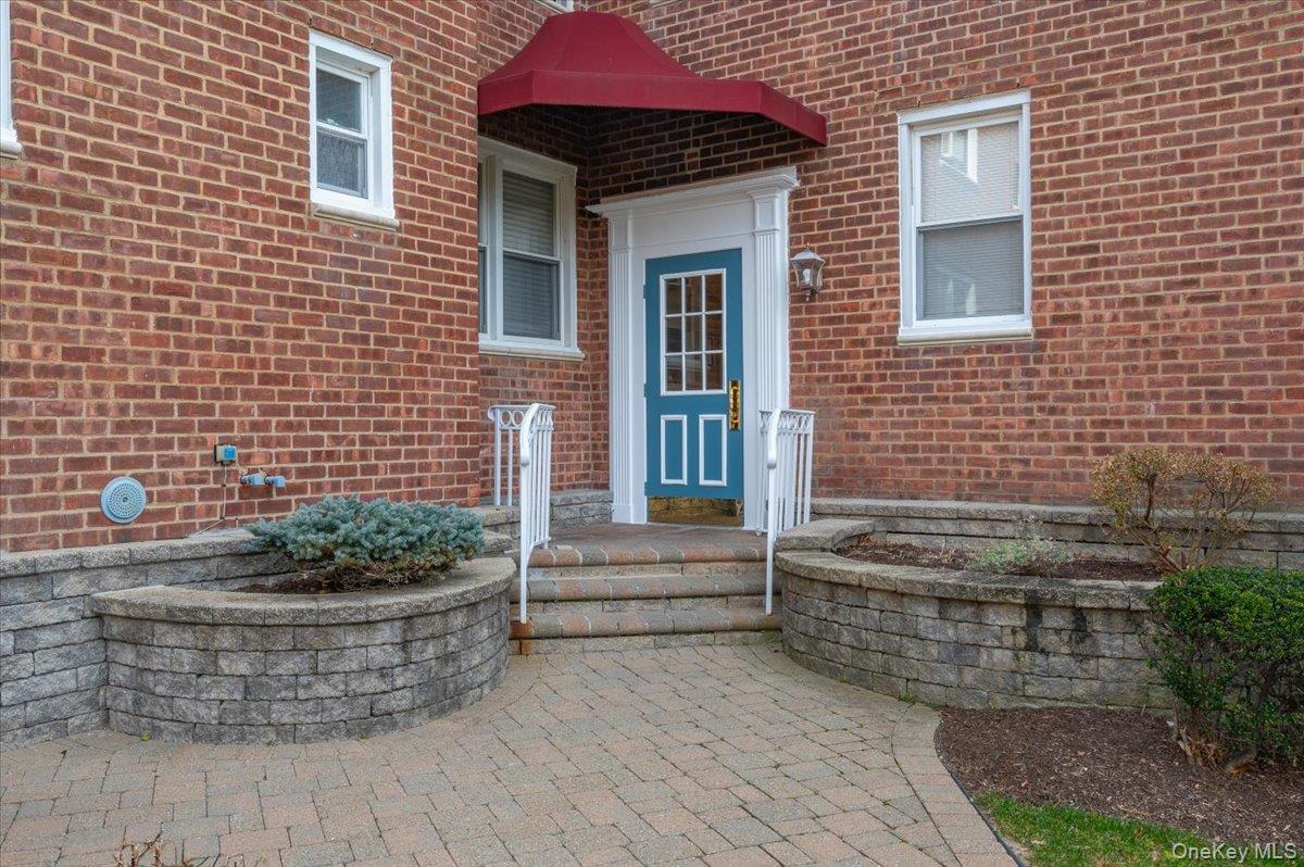 13 Bryant Crescent, Unit 2K White Plains, NY 10605 - Photo 3 of 29 a view of house with outdoor space