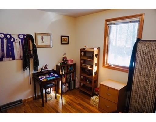 28 Poole Road Belchertown, MA 01007 - Photo 10 of 12 Gallery Image 10