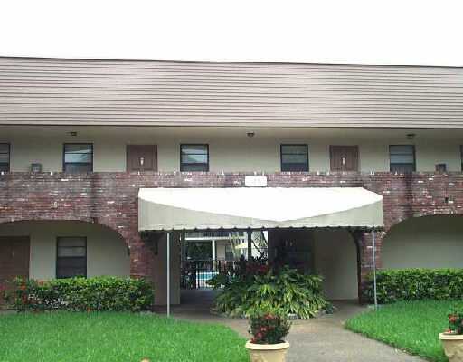 825 Northwest 13th Street, Unit 202 Boca Raton, FL 33486 - Photo 1 of 2 Primary Photo