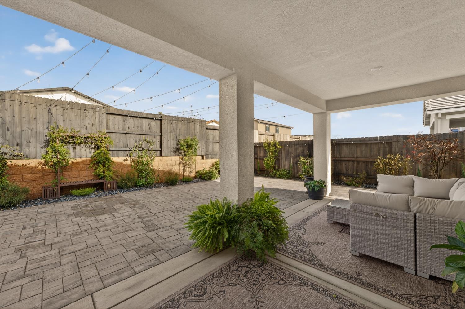 4498 Duckhawk Circle Rancho Cordova, CA 95742 - Photo 38 of 61 a living room with furniture