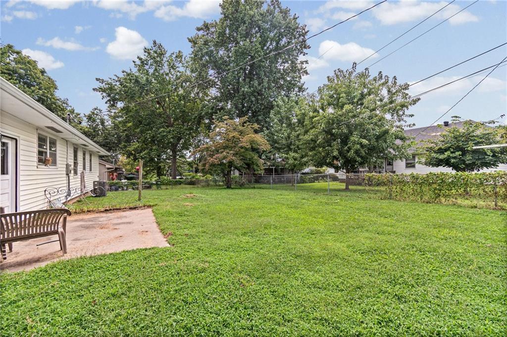 506 Country Club Road Lexington, MO 64067 - Photo 23 of 28 Gallery Image 23