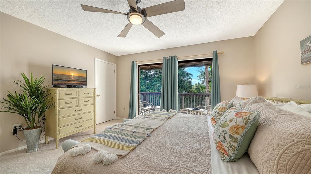 1646 Stickney Point Road, Unit 101 Sarasota, FL 34231 - Photo 40 of 86