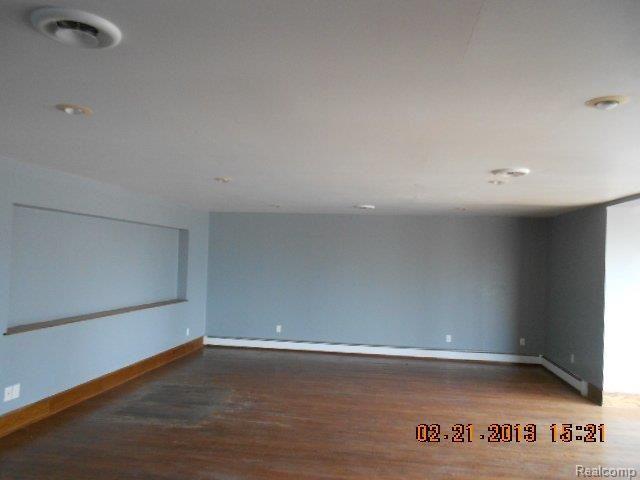 Family room.JPG