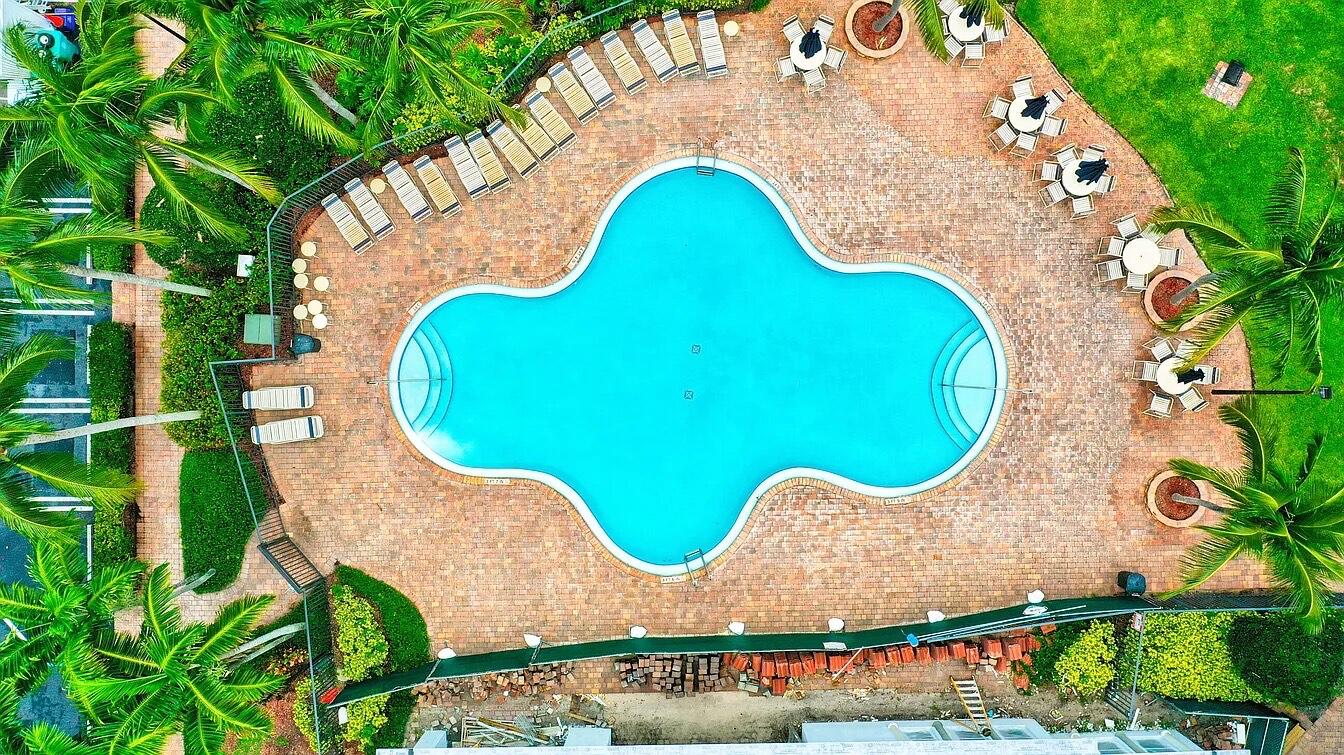 3187 North Oasis Drive Boynton Beach, FL 33426 - Photo 40 of 41 an aerial view of a house