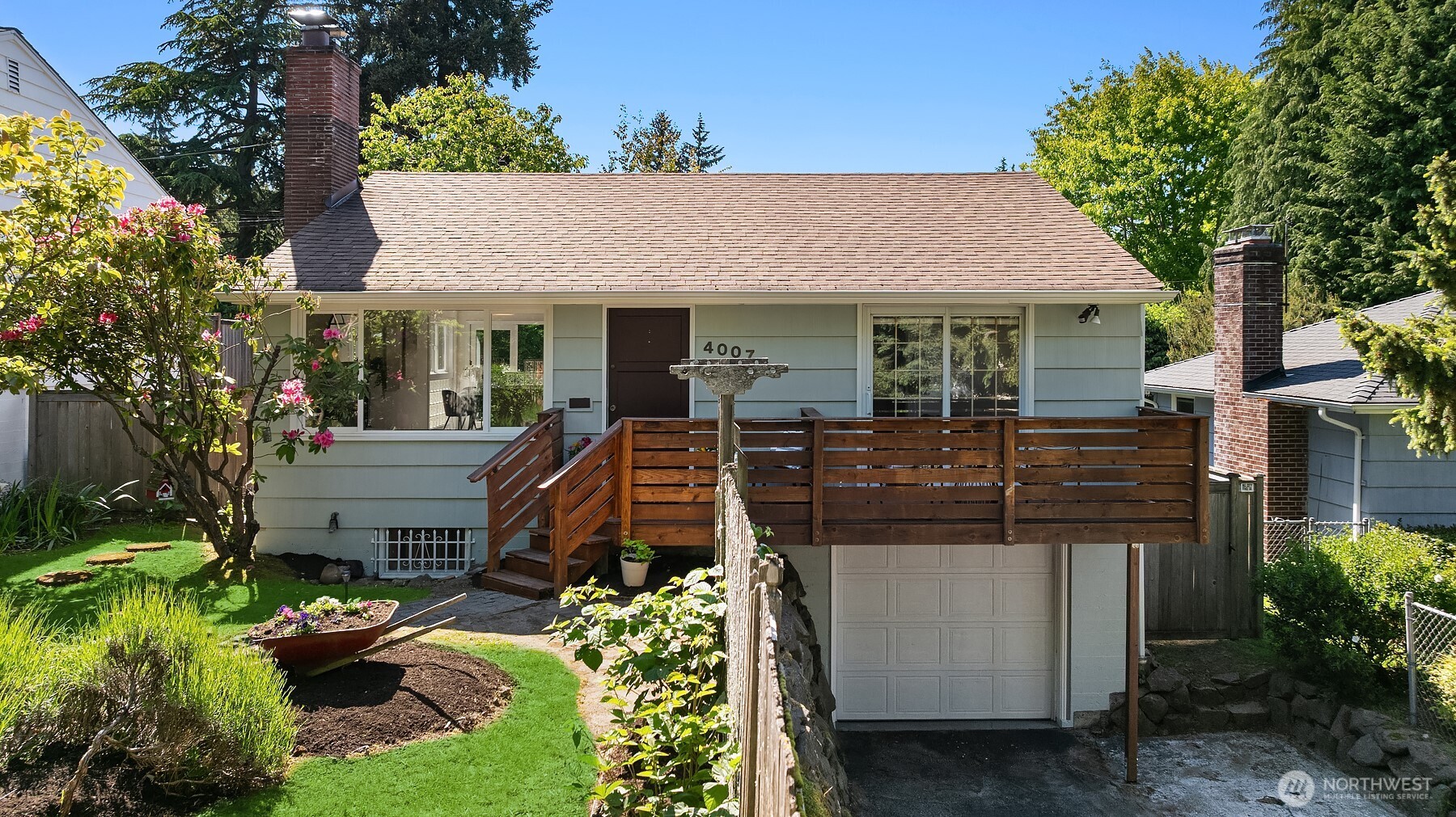 4007 49th Avenue Southwest Seattle, WA 98116 - Photo 30 of 38