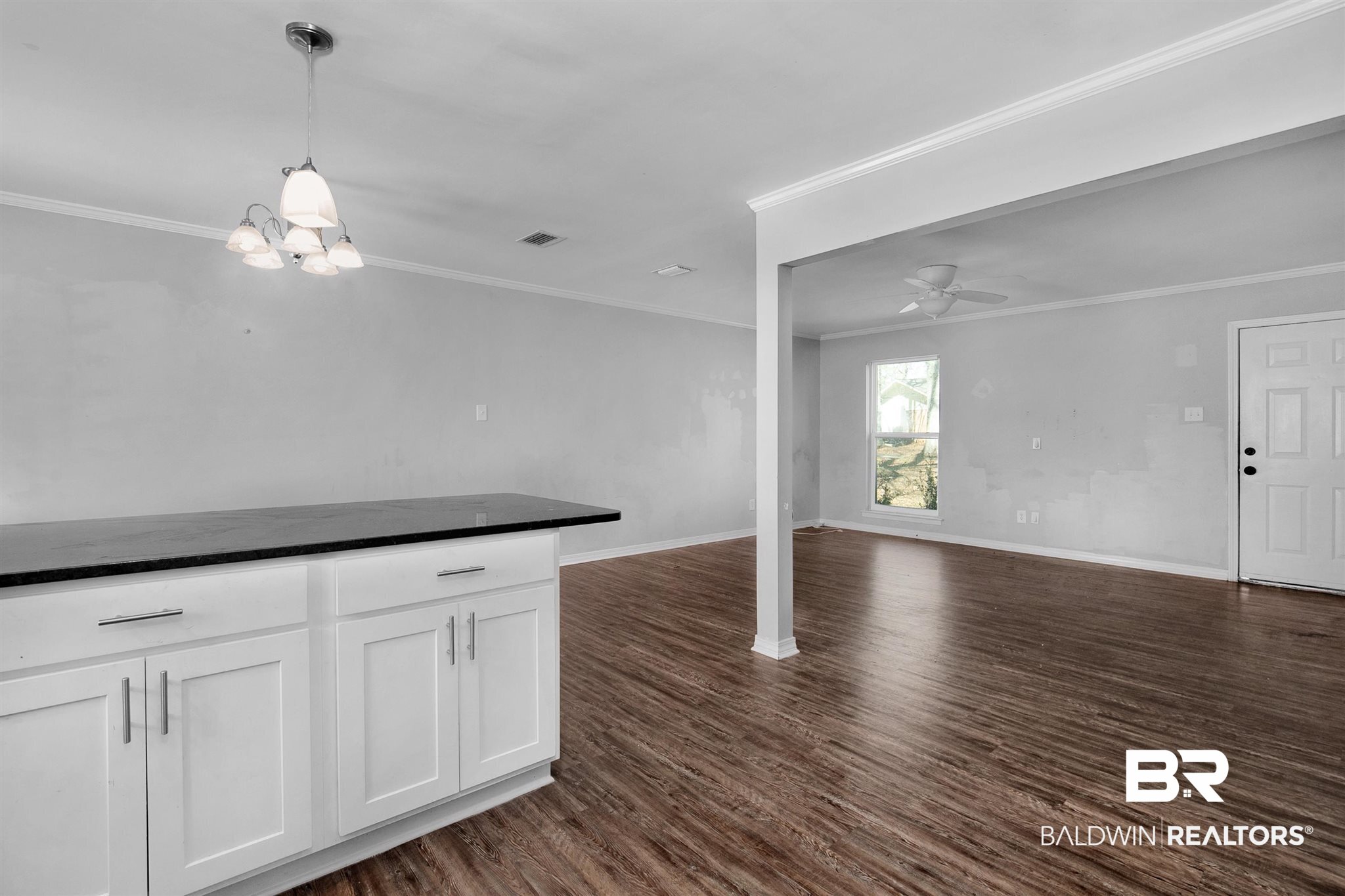 10171 British Court Semmes, AL 36575 - Photo 6 of 16 Granite Countertops
