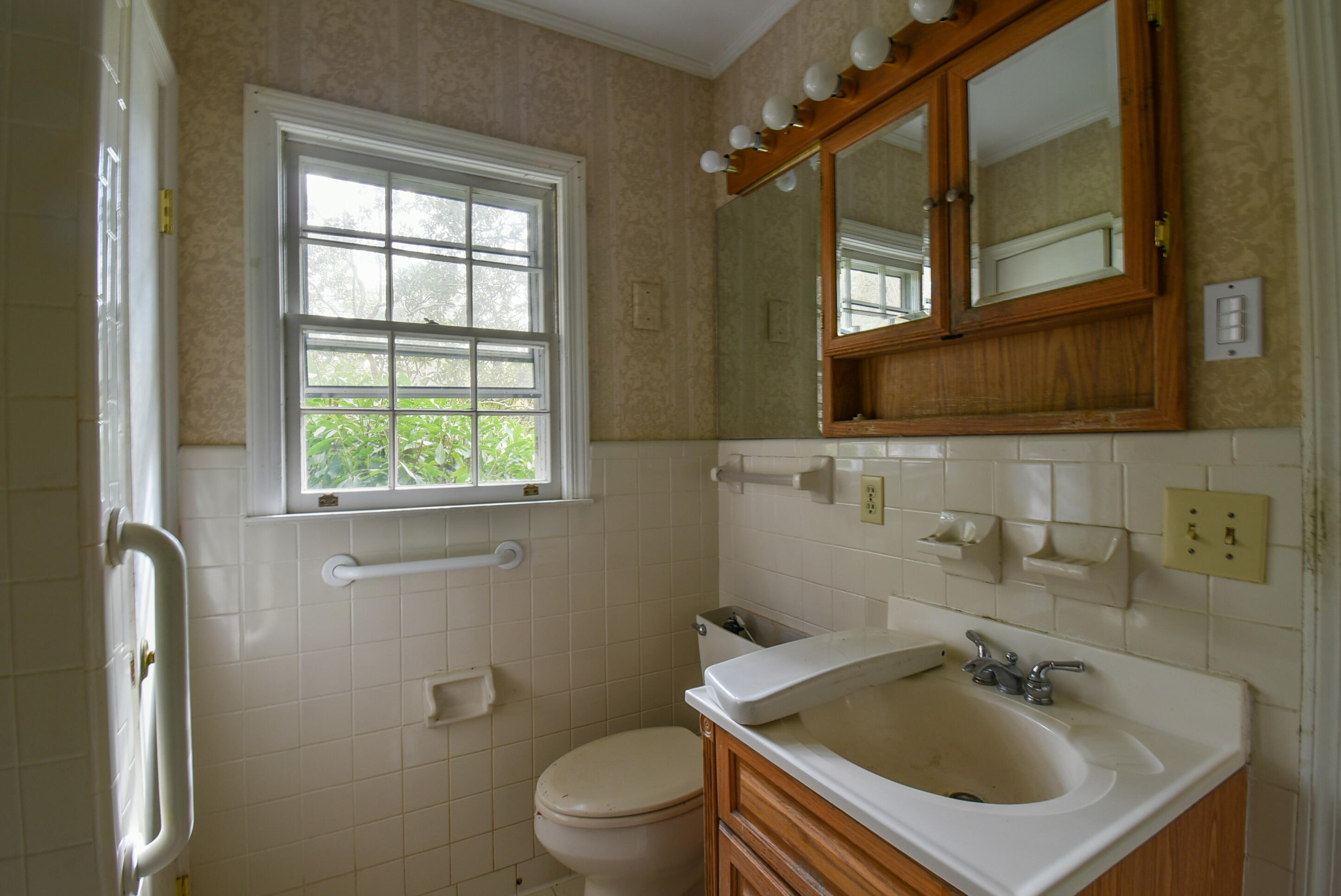 201 Fenwick Road Walterboro, SC 29488 - Photo 35 of 36 DSC_0767