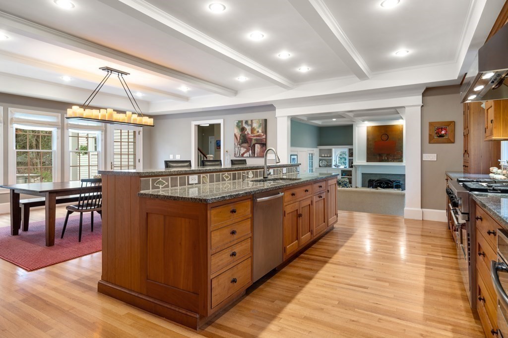 4 Cobblestone Circle Wayland, MA 01778 - Photo 12 of 40