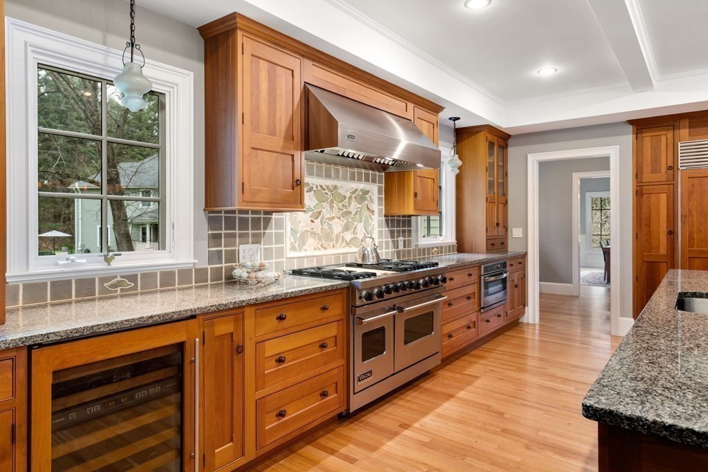 4 Cobblestone Circle Wayland, MA 01778 - Photo 13 of 40