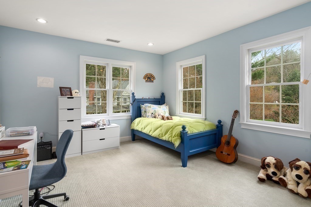 4 Cobblestone Circle Wayland, MA 01778 - Photo 25 of 40