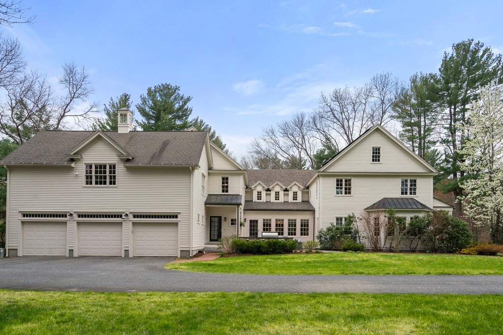 4 Cobblestone Circle Wayland, MA 01778 - Photo 3 of 40
