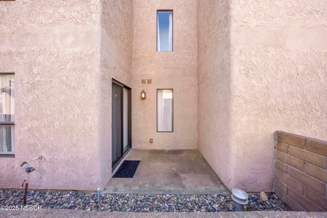 $374,900 | 135 North J Street, Lompoc, CA 93436