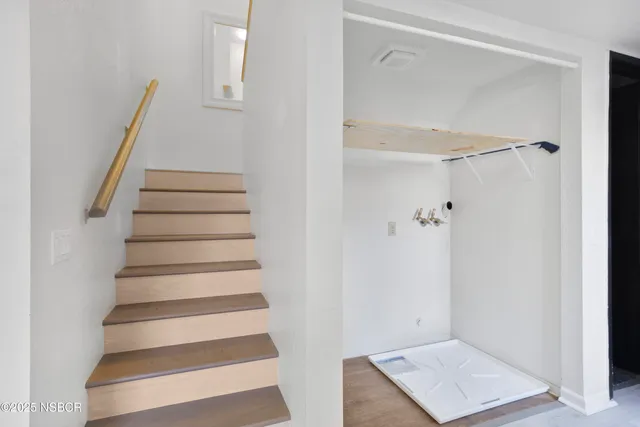 $374,900 | 135 North J Street, Lompoc, CA 93436