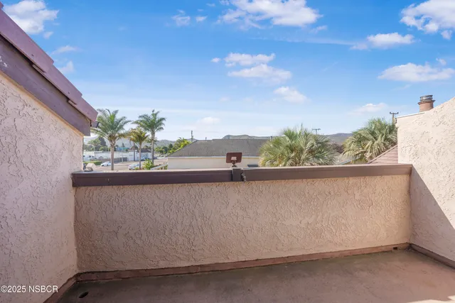 $374,900 | 135 North J Street, Lompoc, CA 93436