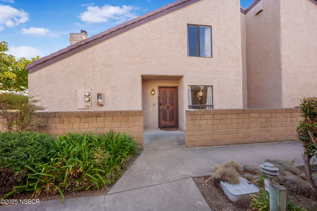 $374,900 | 135 North J Street, Lompoc, CA 93436