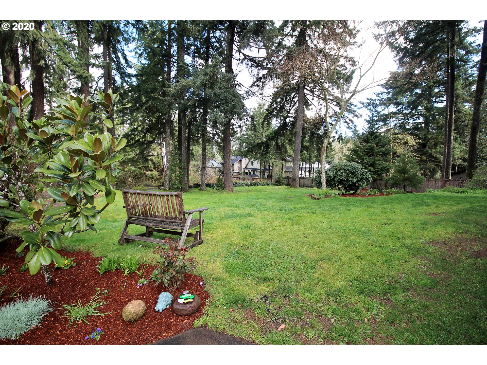 24708 Sertic Road Veneta, OR 97487 - Photo 2 of 25 Gallery Image 2