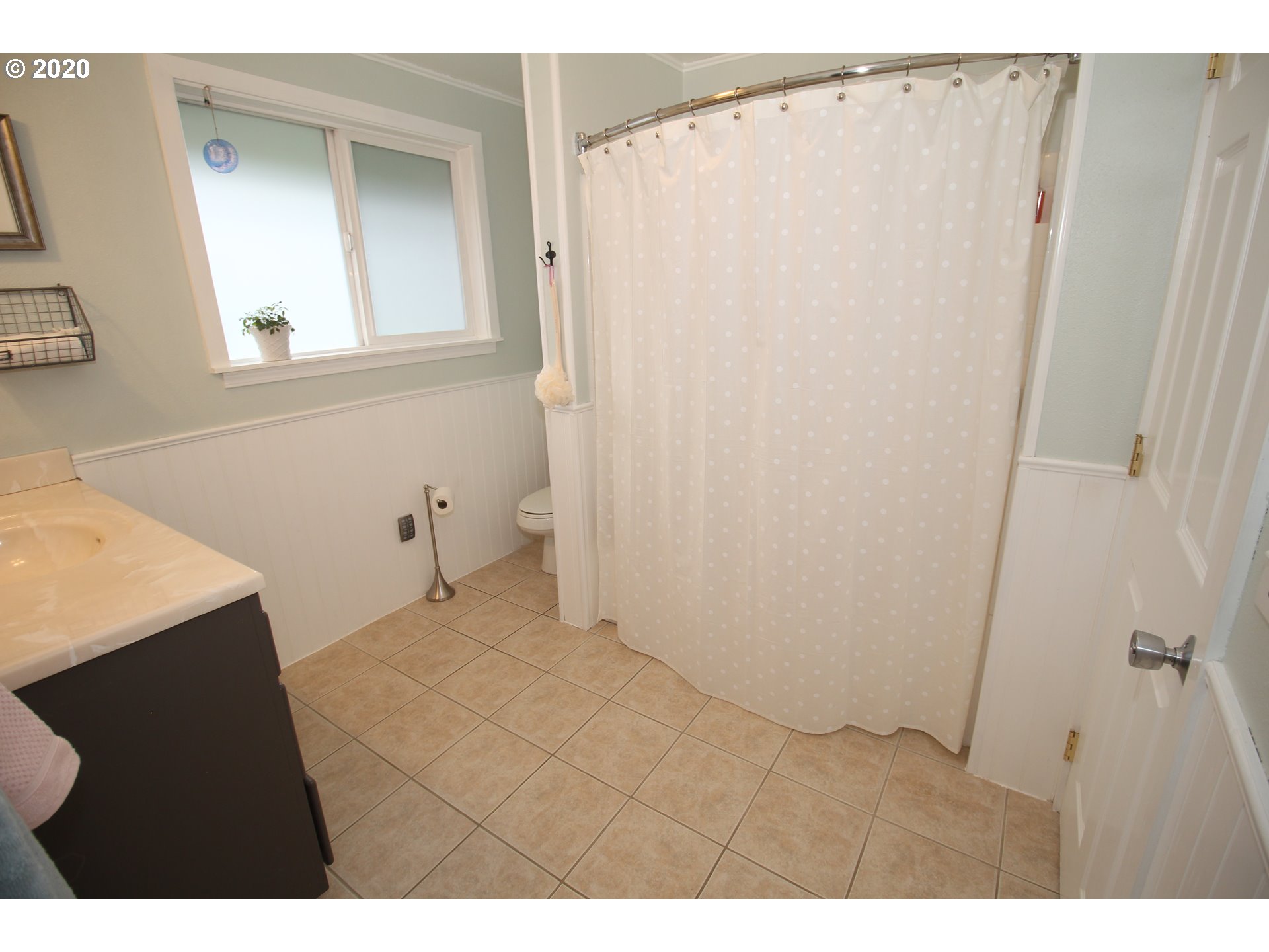 24708 Sertic Road Veneta, OR 97487 - Photo 13 of 25 Gallery Image 13