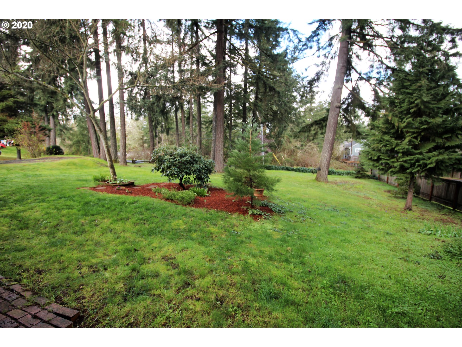 24708 Sertic Road Veneta, OR 97487 - Photo 20 of 25 Gallery Image 20