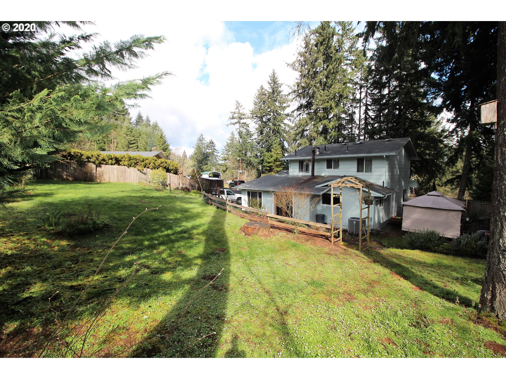 24708 Sertic Road Veneta, OR 97487 - Photo 3 of 25 Gallery Image 3