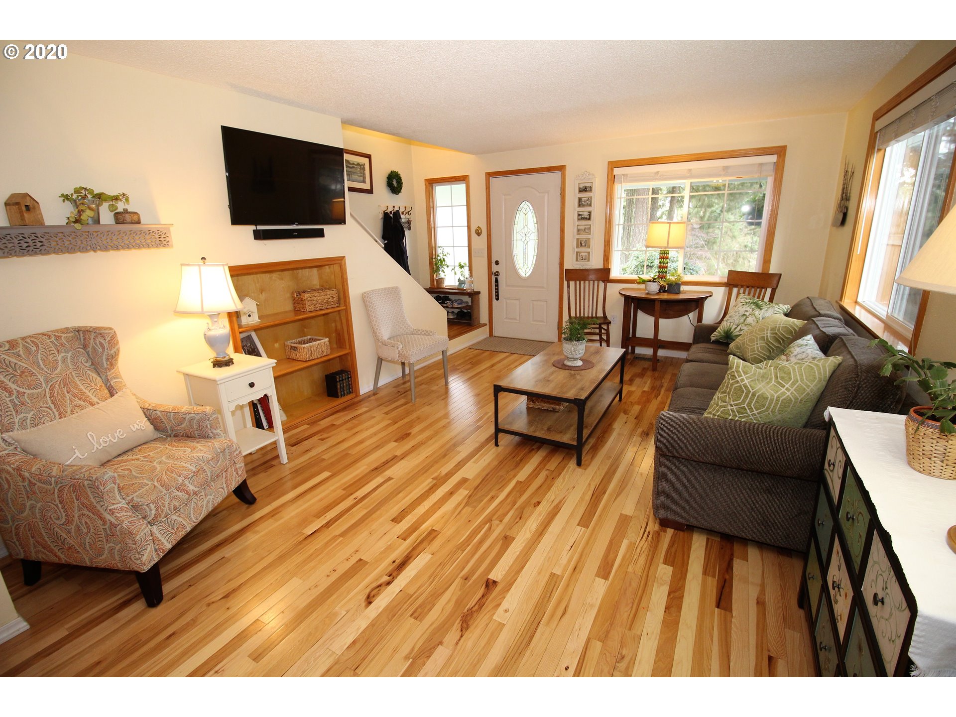 24708 Sertic Road Veneta, OR 97487 - Photo 6 of 25 Gallery Image 6