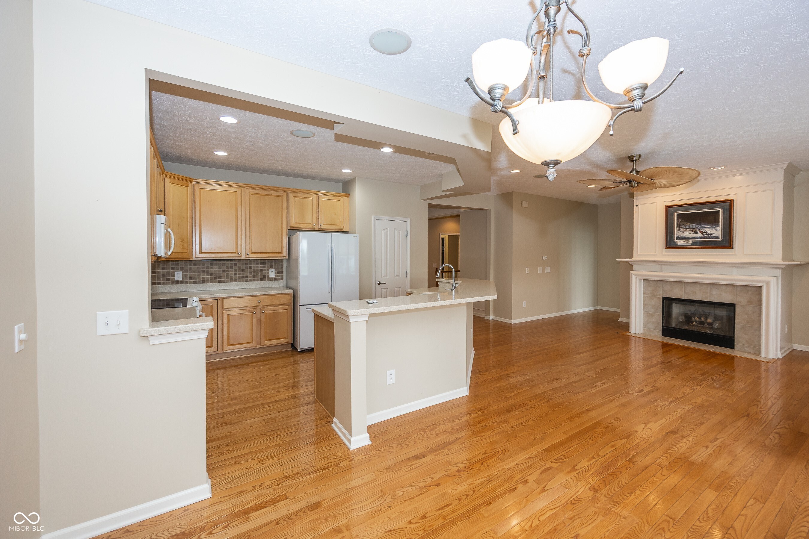 12880 Oxbridge Place Fishers, IN 46037 - Photo 9 of 33