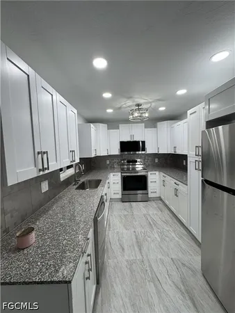 $2,350 | 1201 Betmar Boulevard, North Fort Myers, FL 33903