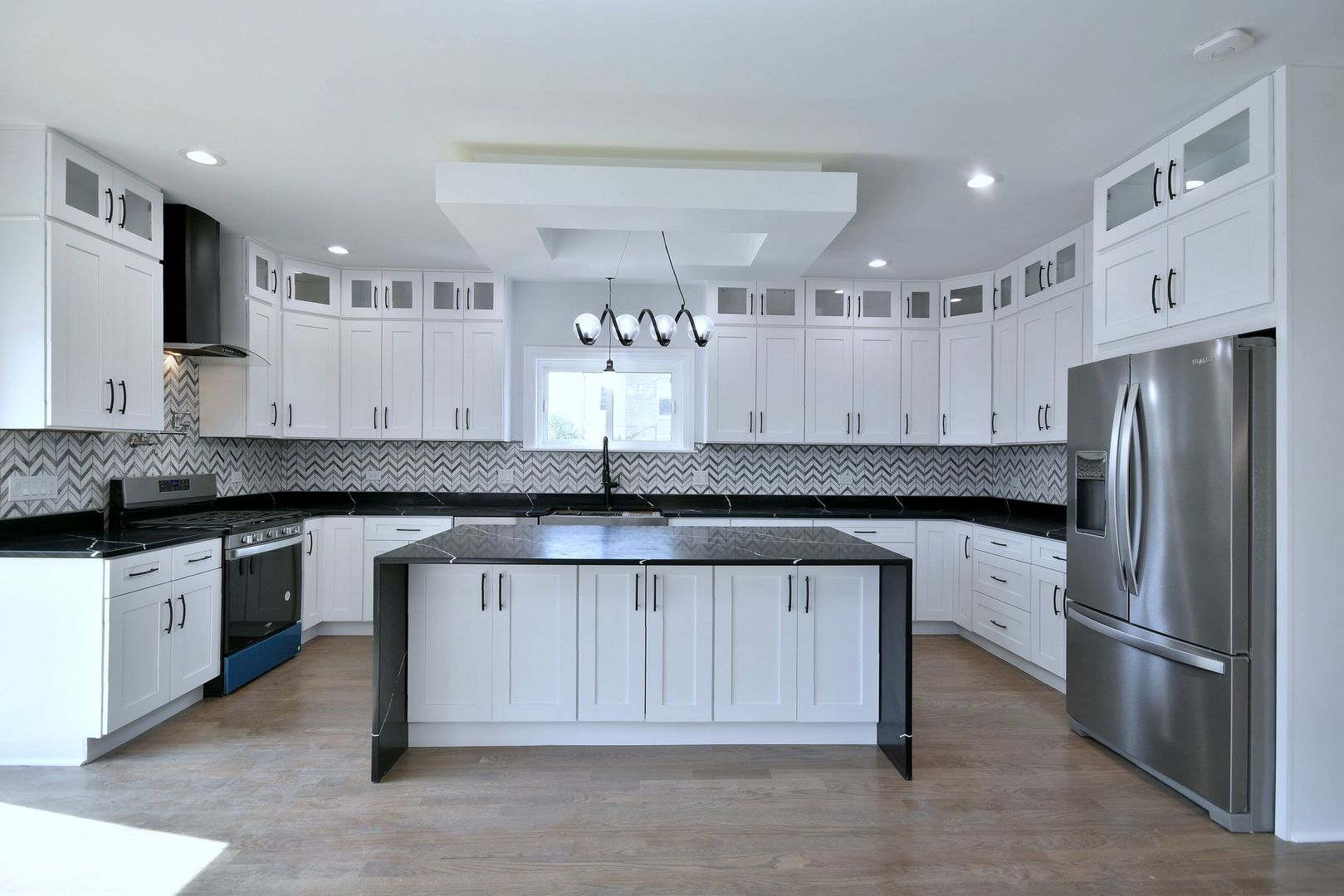 1501 North Springfield Avenue Chicago, IL 60651 - Photo 11 of 43