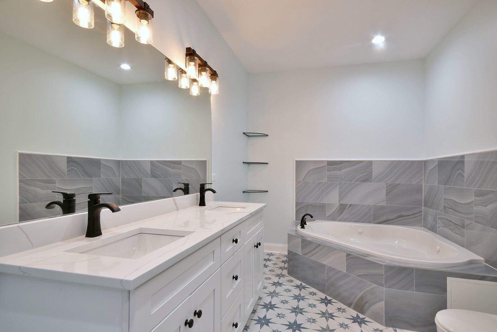 1501 North Springfield Avenue Chicago, IL 60651 - Photo 23 of 43